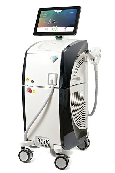 Laser Q-Switched Nd:YAG
